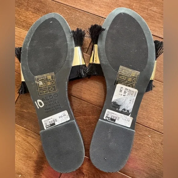 Aldo Tassel black with gold medal band sandals - size 7 - Picture 2 of 5